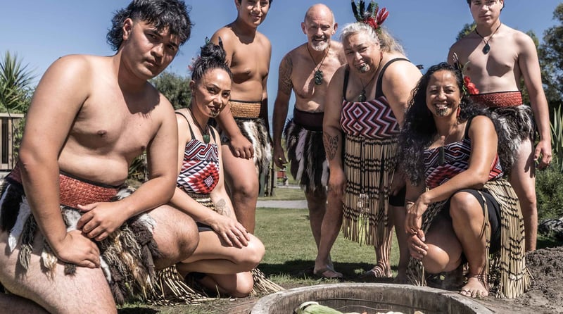 2505 img taupo town haka shop art culture maori experience family feindly hangi pit large 2580x1440
