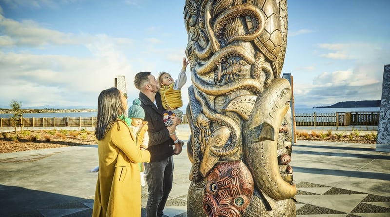 2505 img taupo town te atea art culture family next to sculpute center large 2580x1440