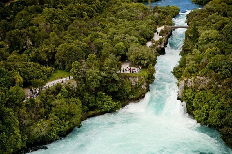 Huka Falls
